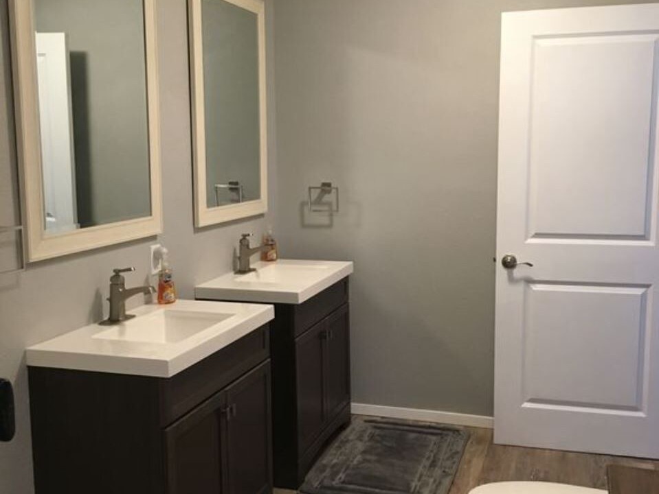 Photo of Bathroom in Scroggins