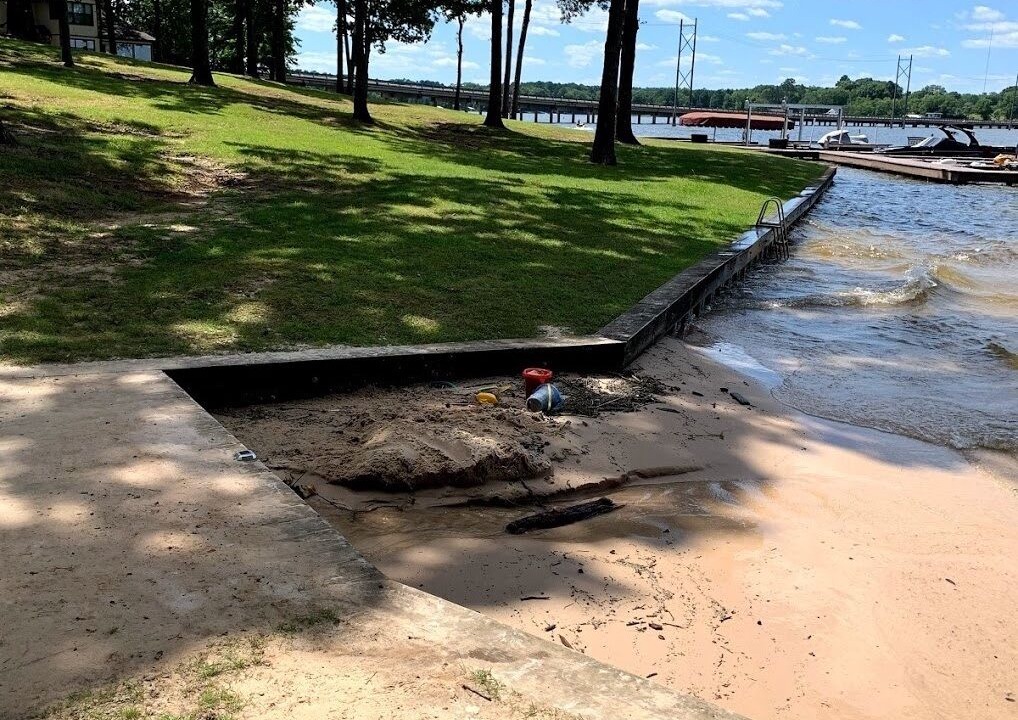 Photo of Outdoor in Scroggins