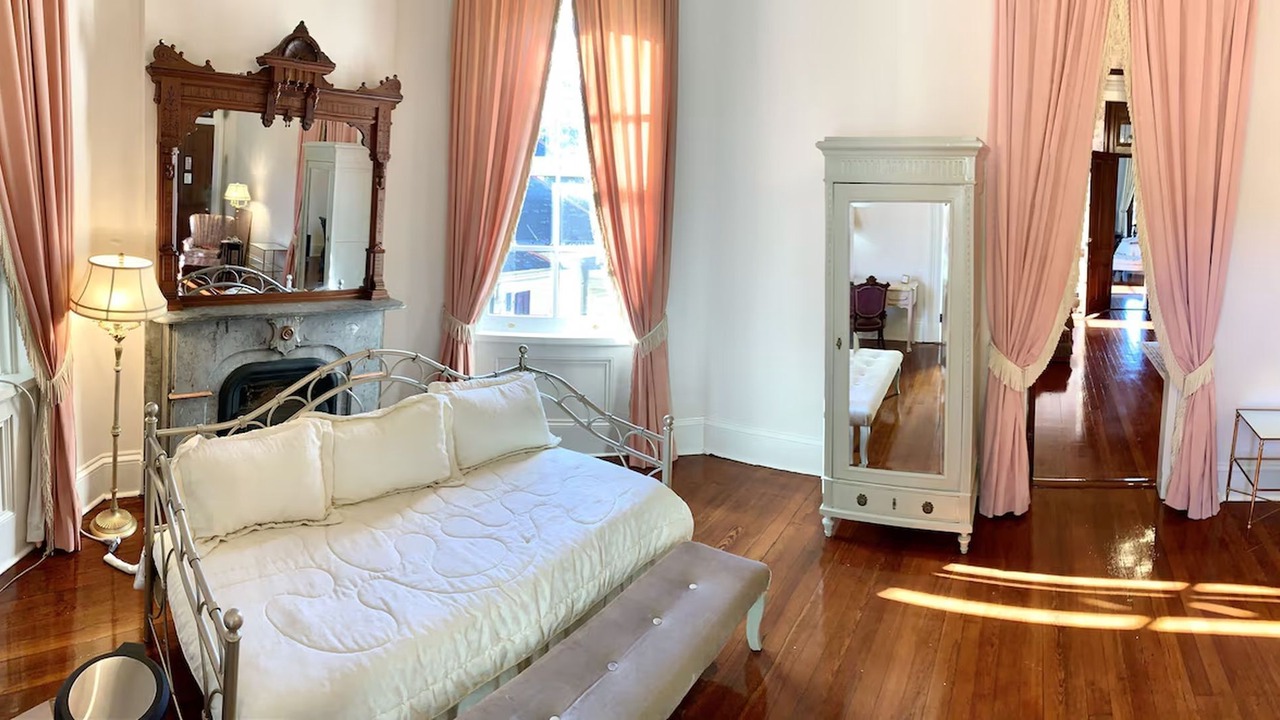 Photo of Bedroom in Faubourg Marigny