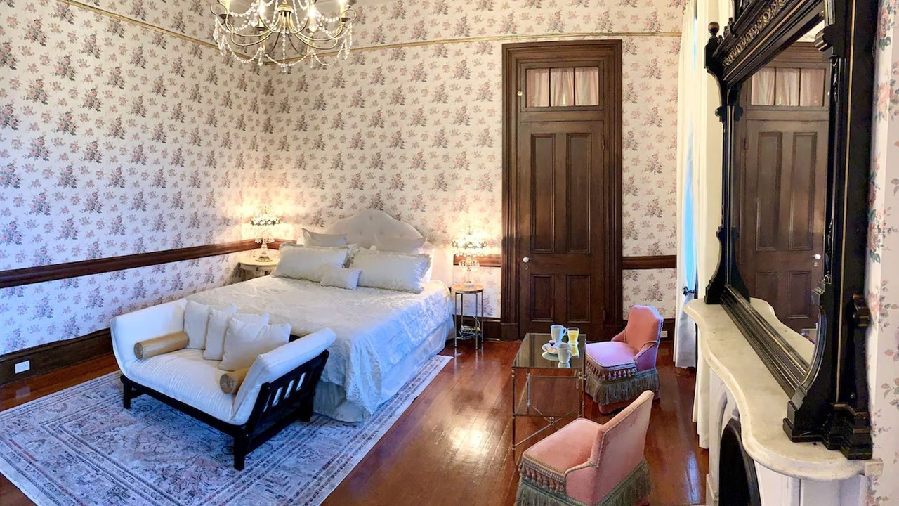 Photo of Bedroom in Faubourg Marigny