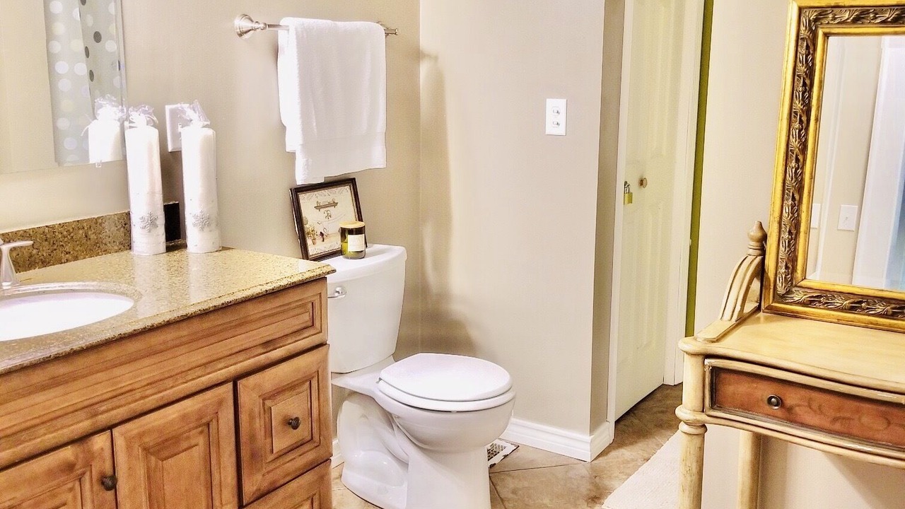 Photo of Bathroom in Fort Payne