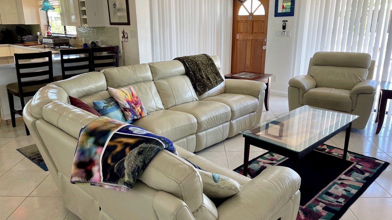 Photo of Livingroom in Whispering Pines
