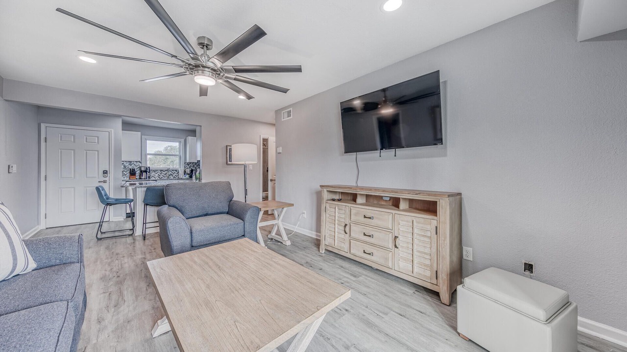Photo of Bedroom in Holiday Isle