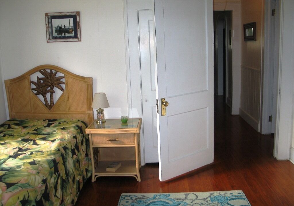 Photo of Bedroom in Apalachicola