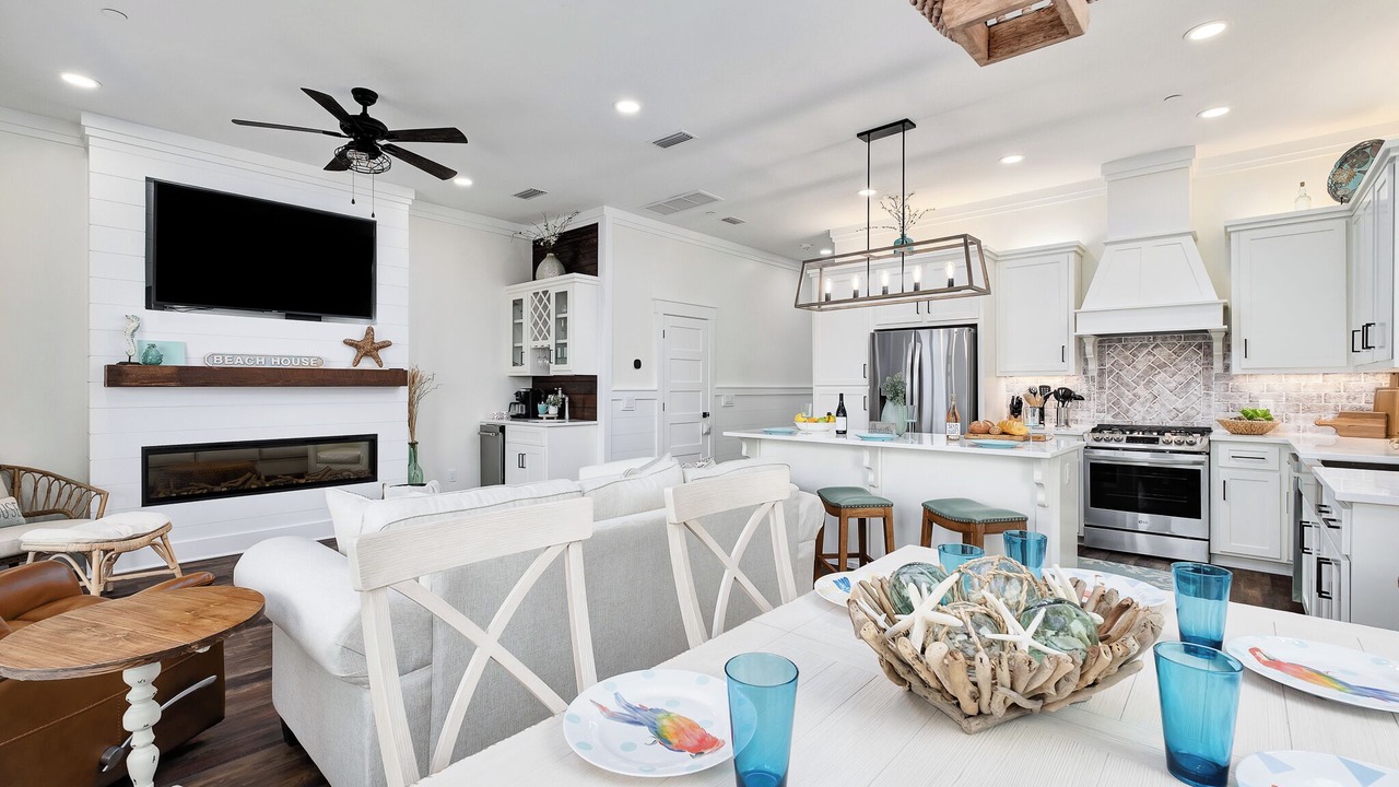 Photo of Others in Laguna Beach Estates