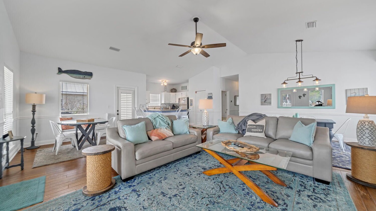 Photo of Bedroom in Clipper Cove