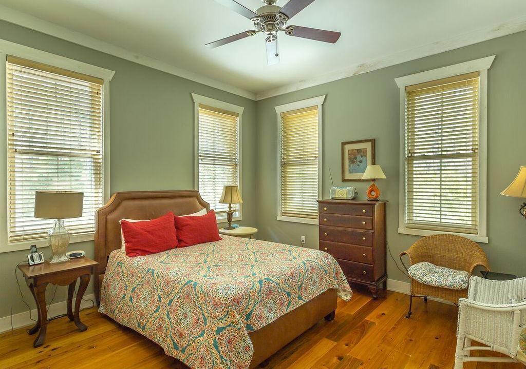 Photo of Bedroom in Panacea