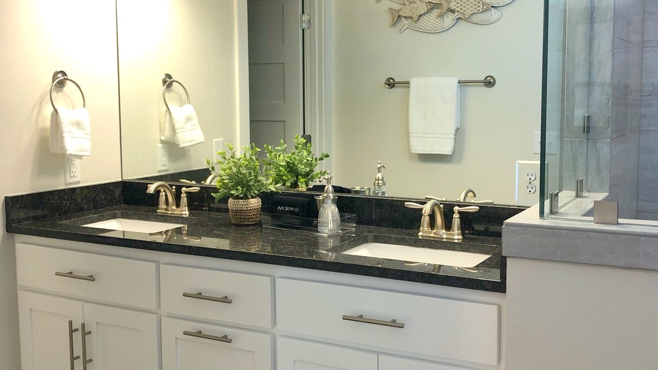 Photo of Bathroom in Silver Sands Beach