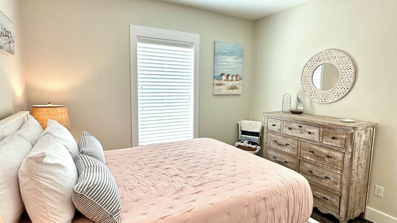 Photo of Bedroom in Silver Sands Beach