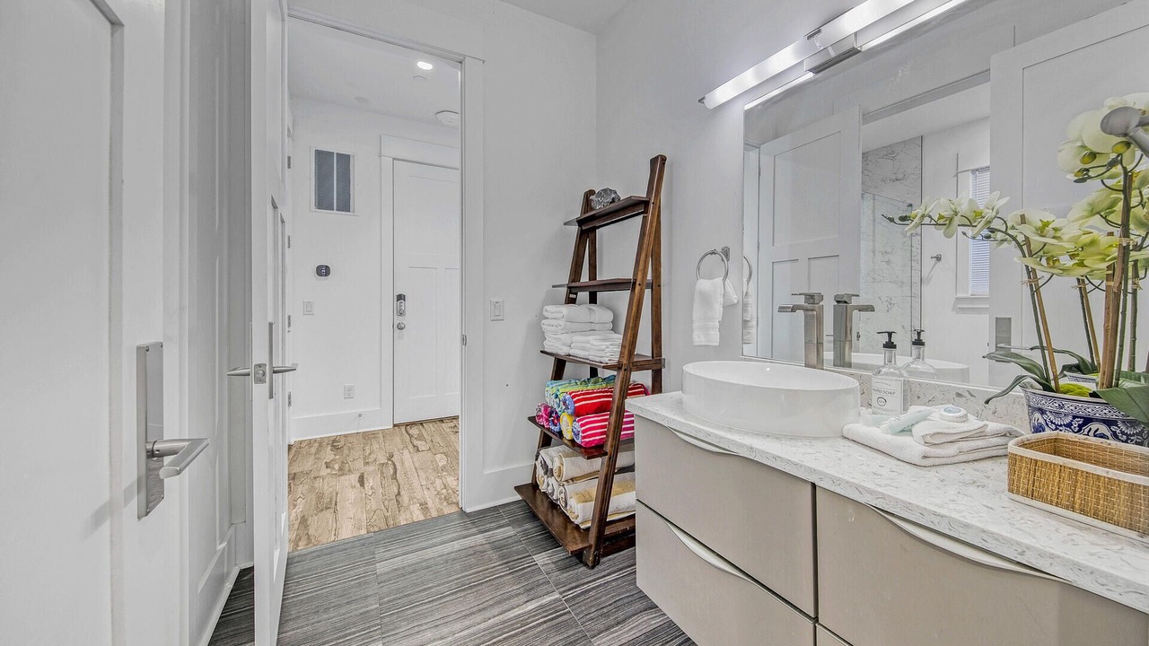 Photo of Bathroom in Inlet Beach