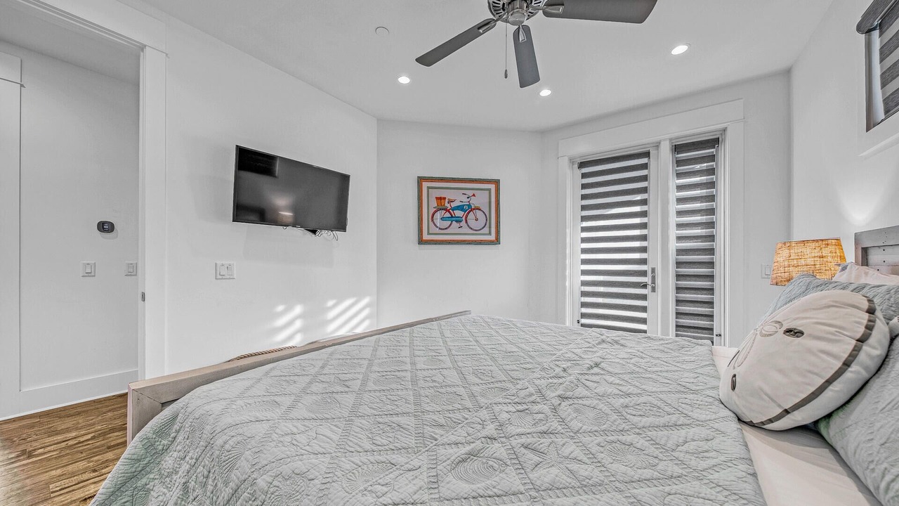 Photo of Bedroom in Inlet Beach