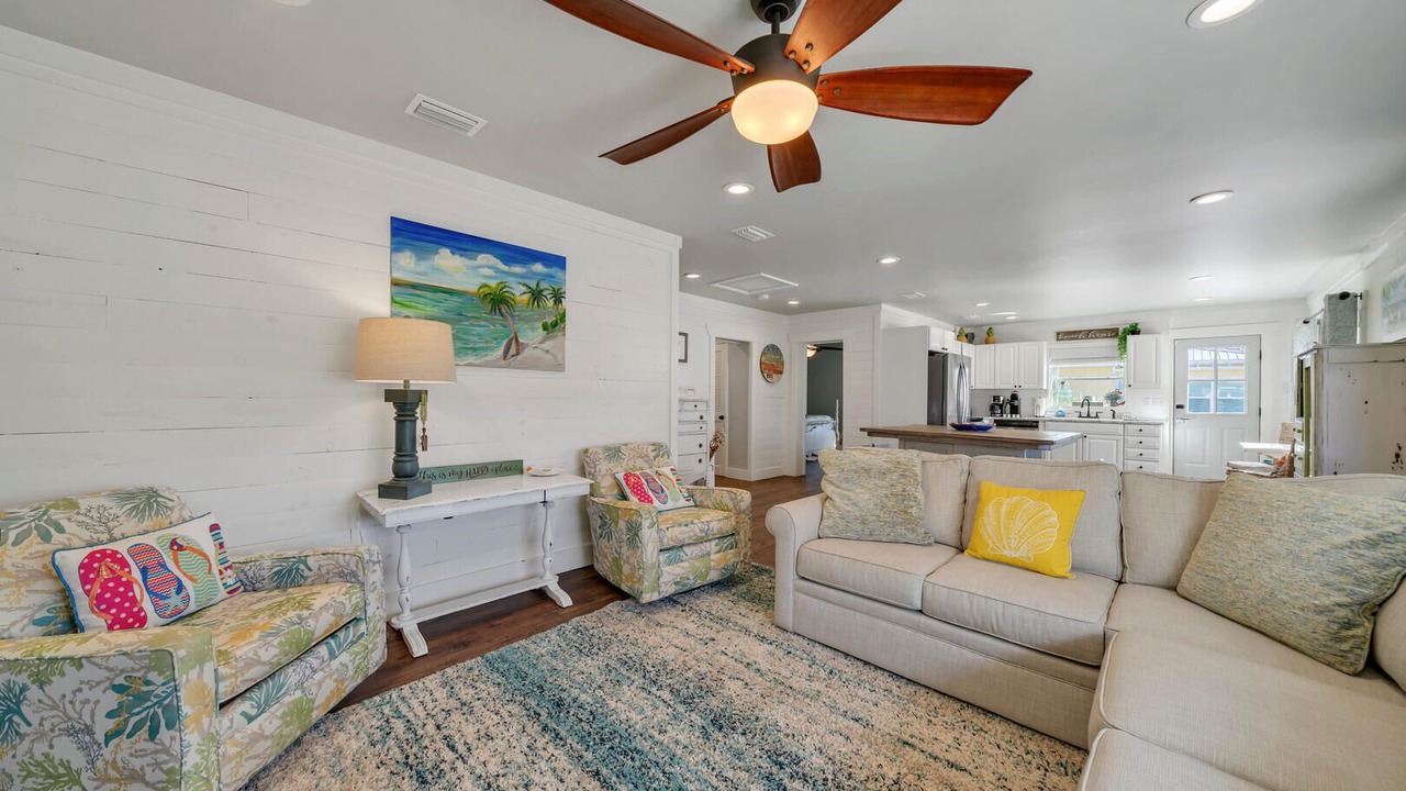 Photo of Livingroom in Bel Air