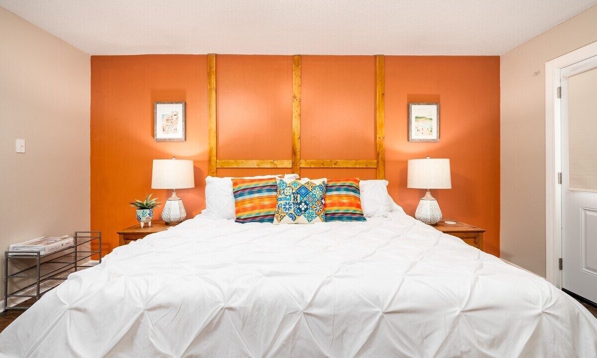 Photo of Bedroom in Pineville