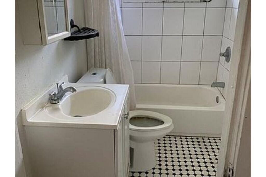 Photo of Bathroom in Treme