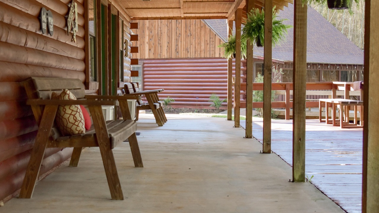 Photo of Outdoor in Uncertain