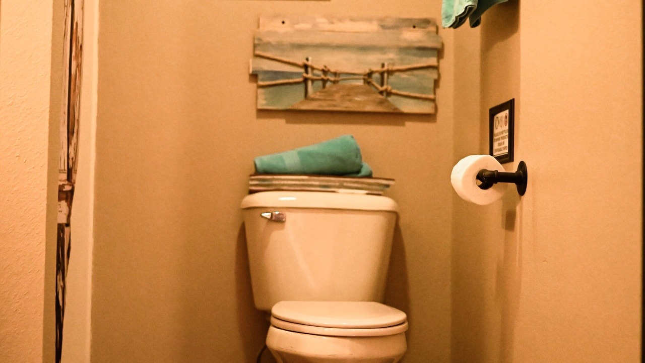 Photo of Bathroom in Uncertain