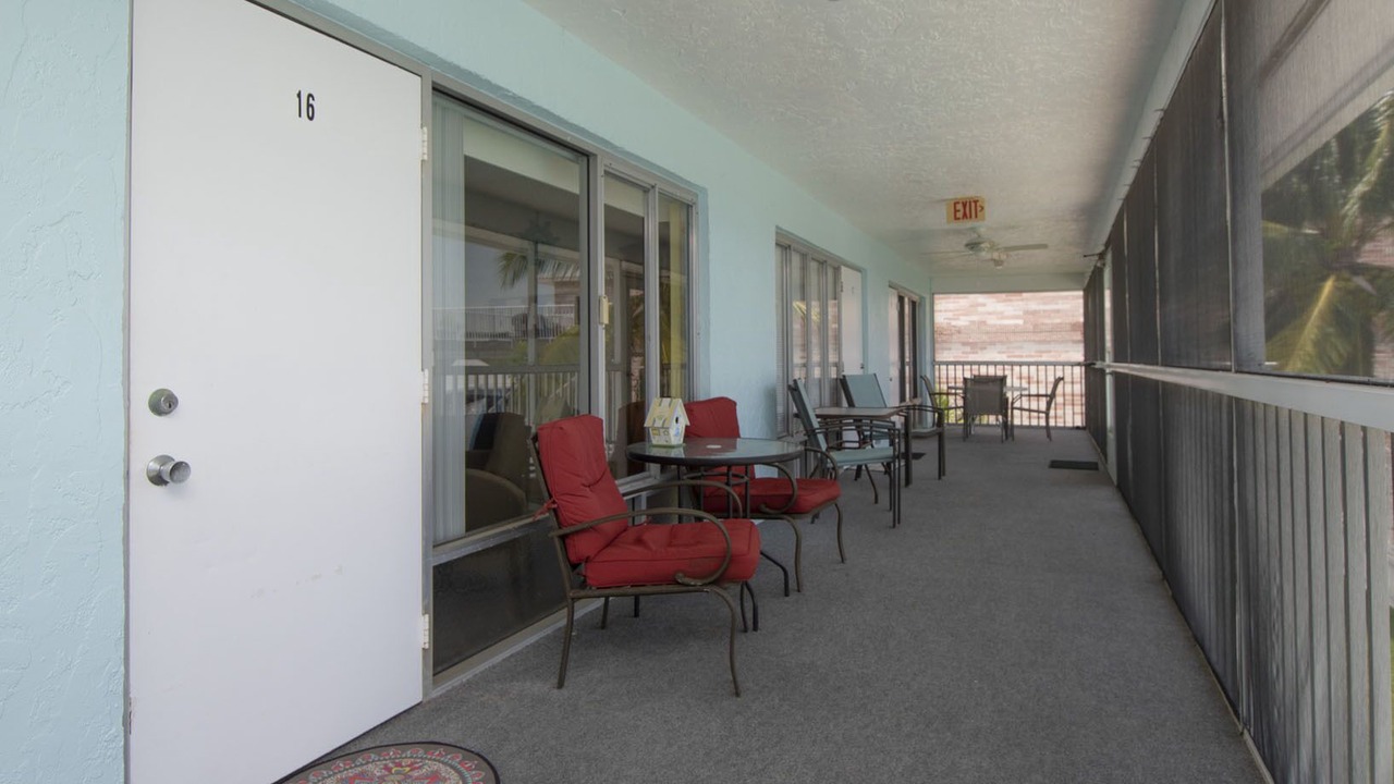 Photo of Patio Balcony in Isles of Capri