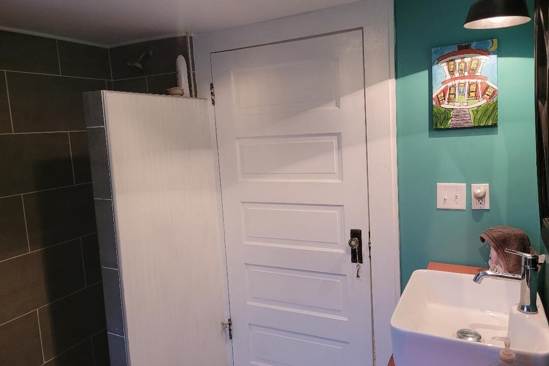 Photo of Bathroom in Marlyville - Fontainebleau