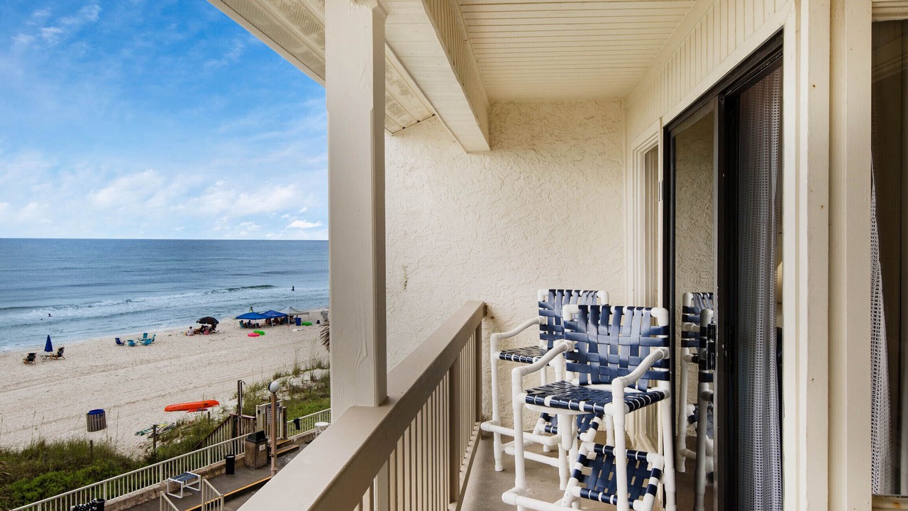 Photo of Patio Balcony in Fort Bay