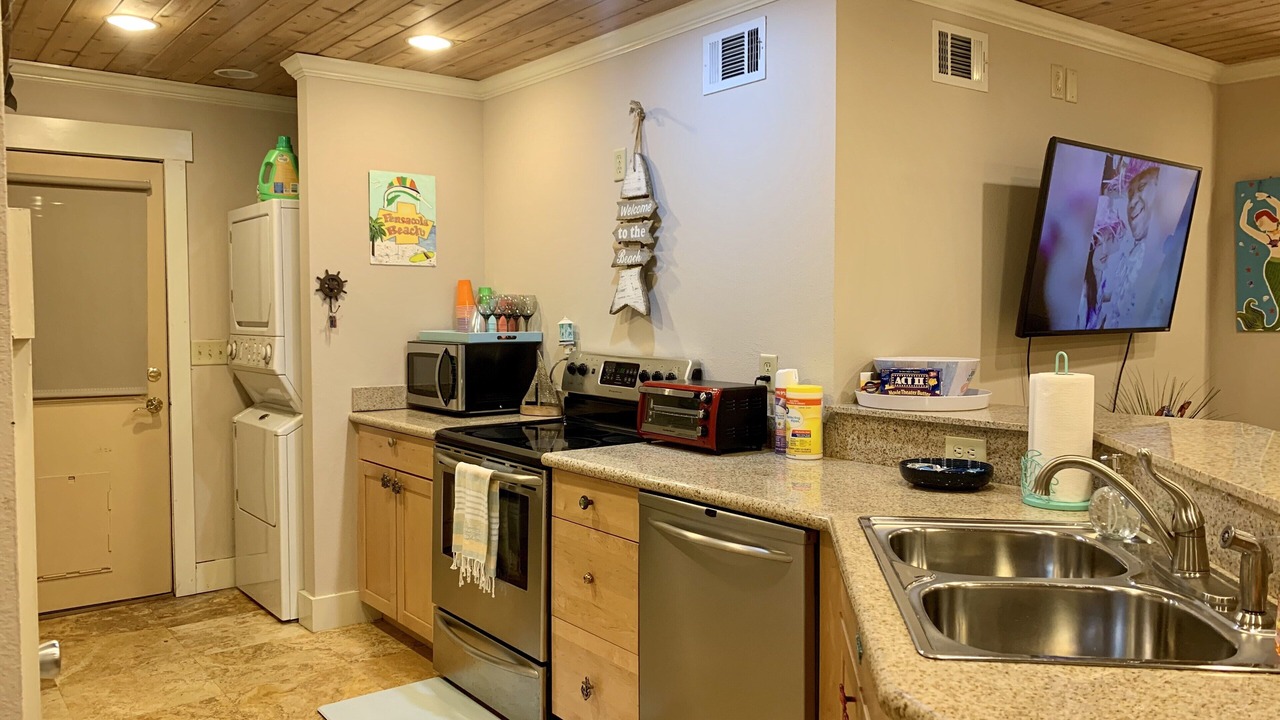 Photo of Kitchen in Gulf Breeze