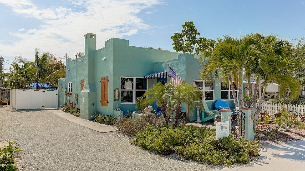 Photo of Others in Anna Maria