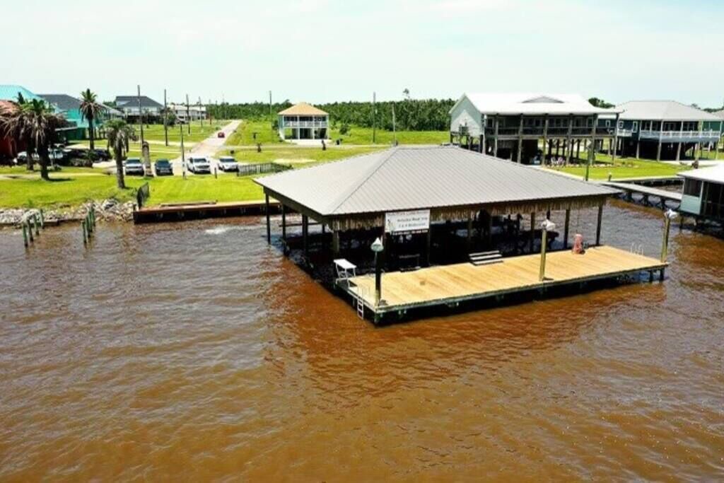 Photo of Others in Hackberry