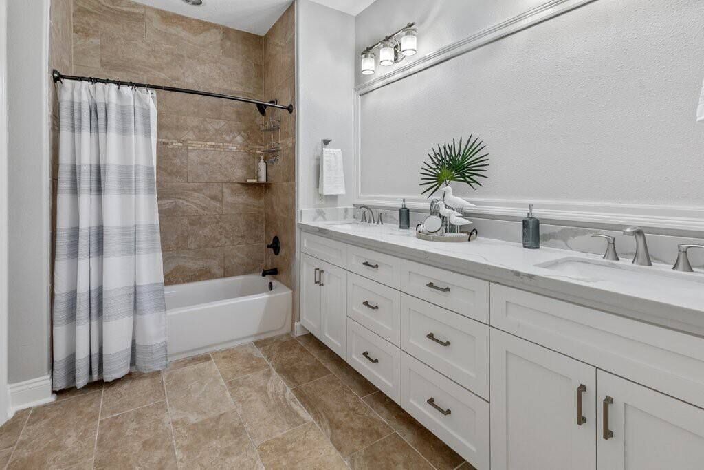 Photo of Bathroom in Hackberry