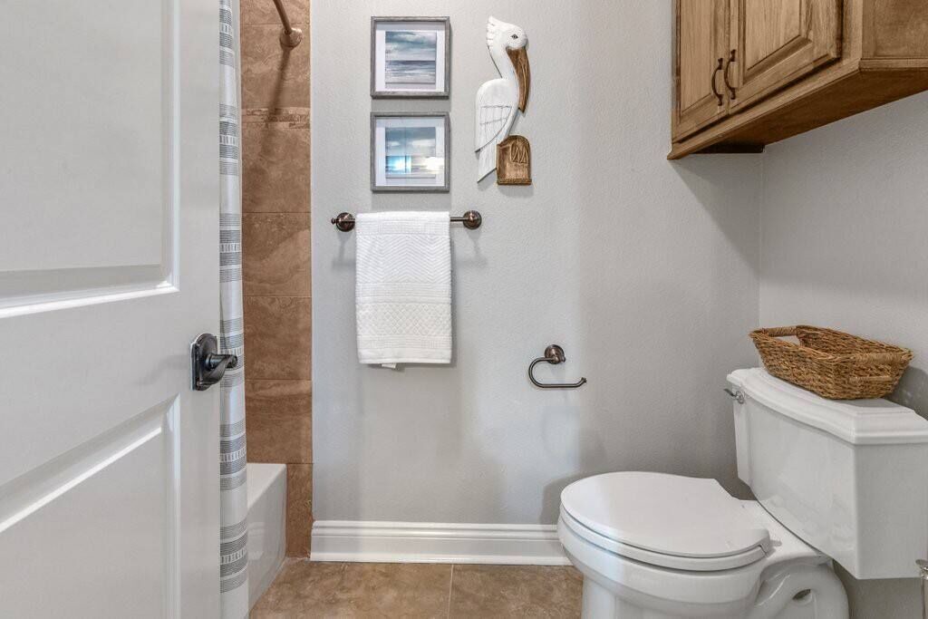 Photo of Bathroom in Hackberry