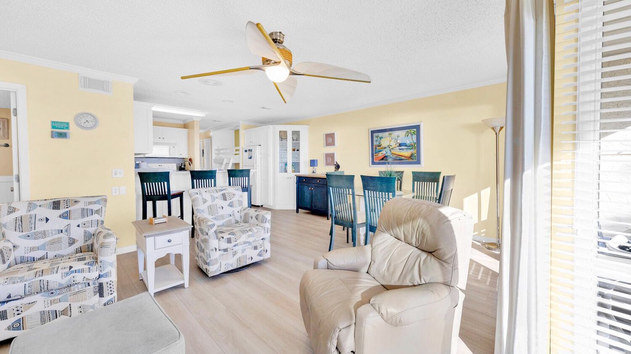 Photo of Livingroom in Fort Bay