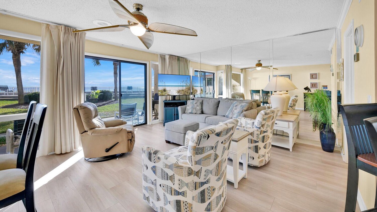 Photo of Livingroom in Fort Bay