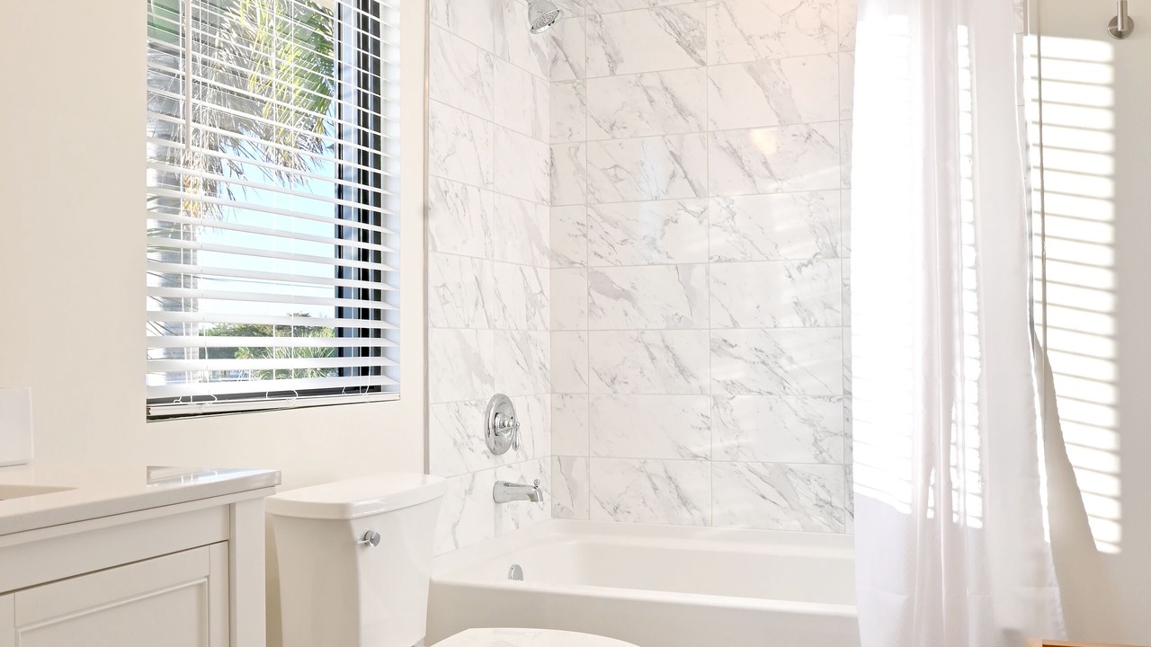 Photo of Bathroom in Everglades City
