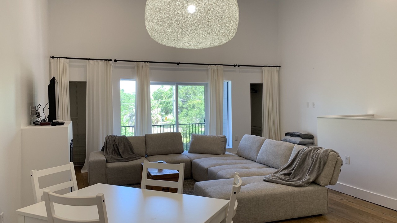 Photo of Livingroom in Old Town