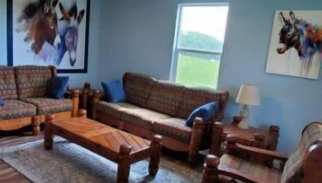 Photo of Livingroom in Big Sandy