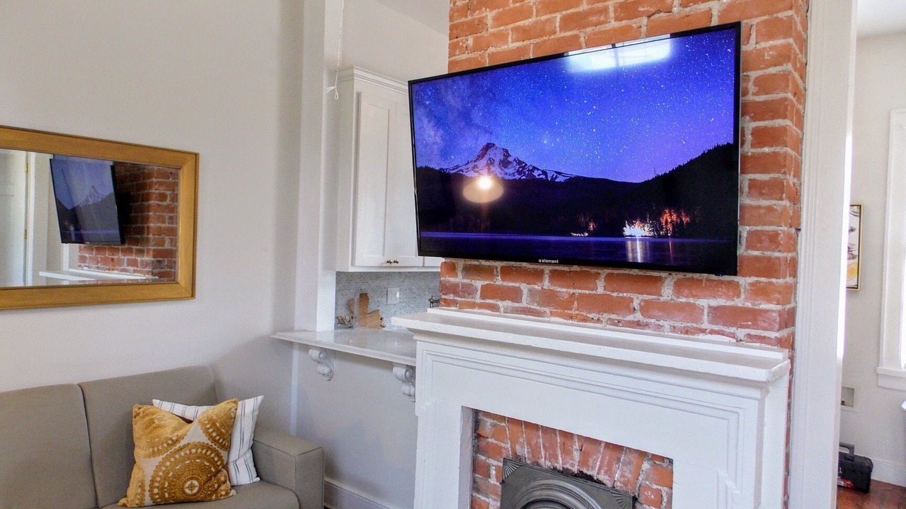 Photo of Livingroom in Lower Garden District
