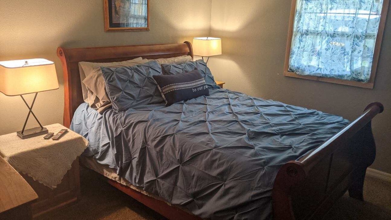 Photo of Bedroom in Lake City