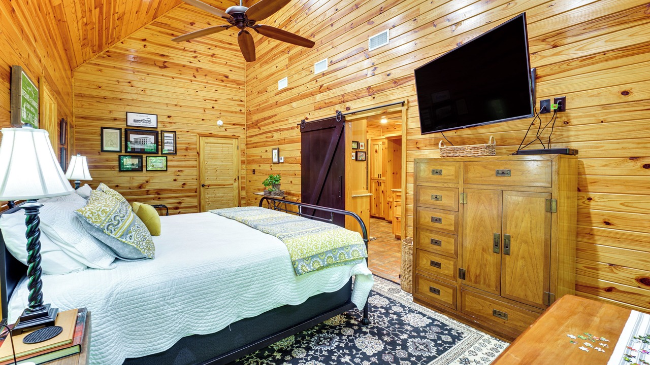 Photo of Bedroom in Seminary