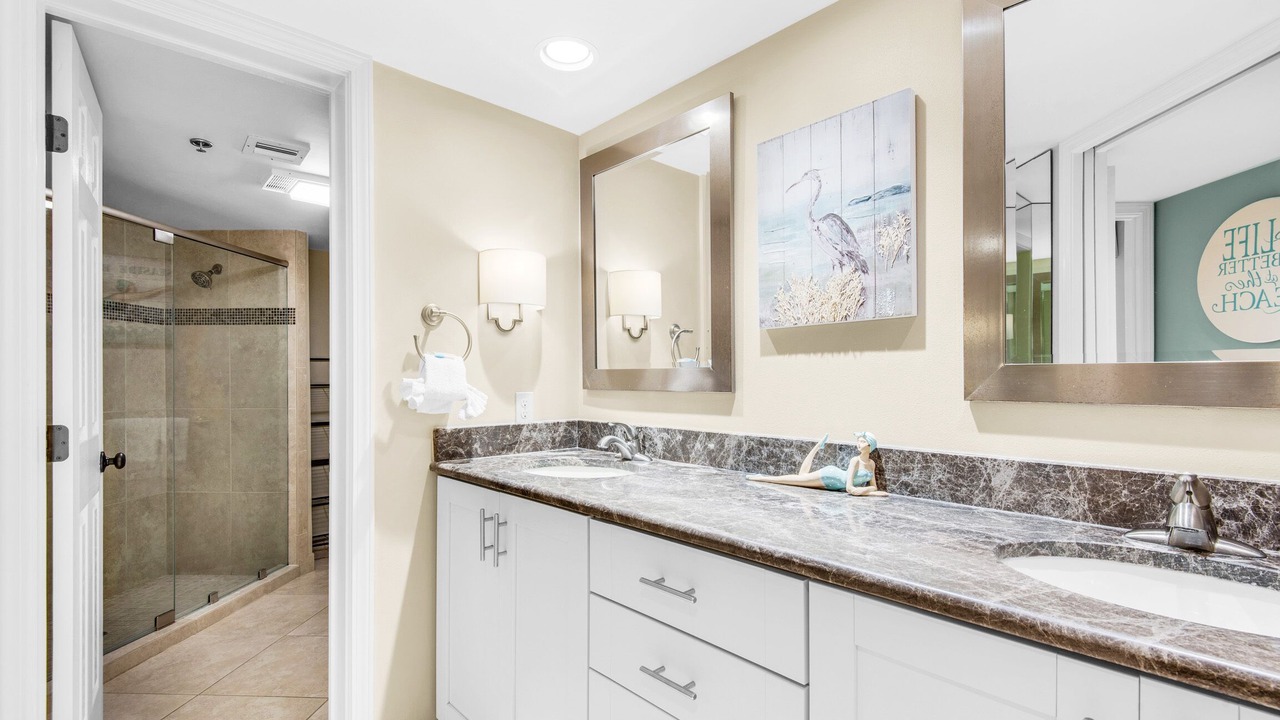 Photo of Bathroom in Holiday Isle