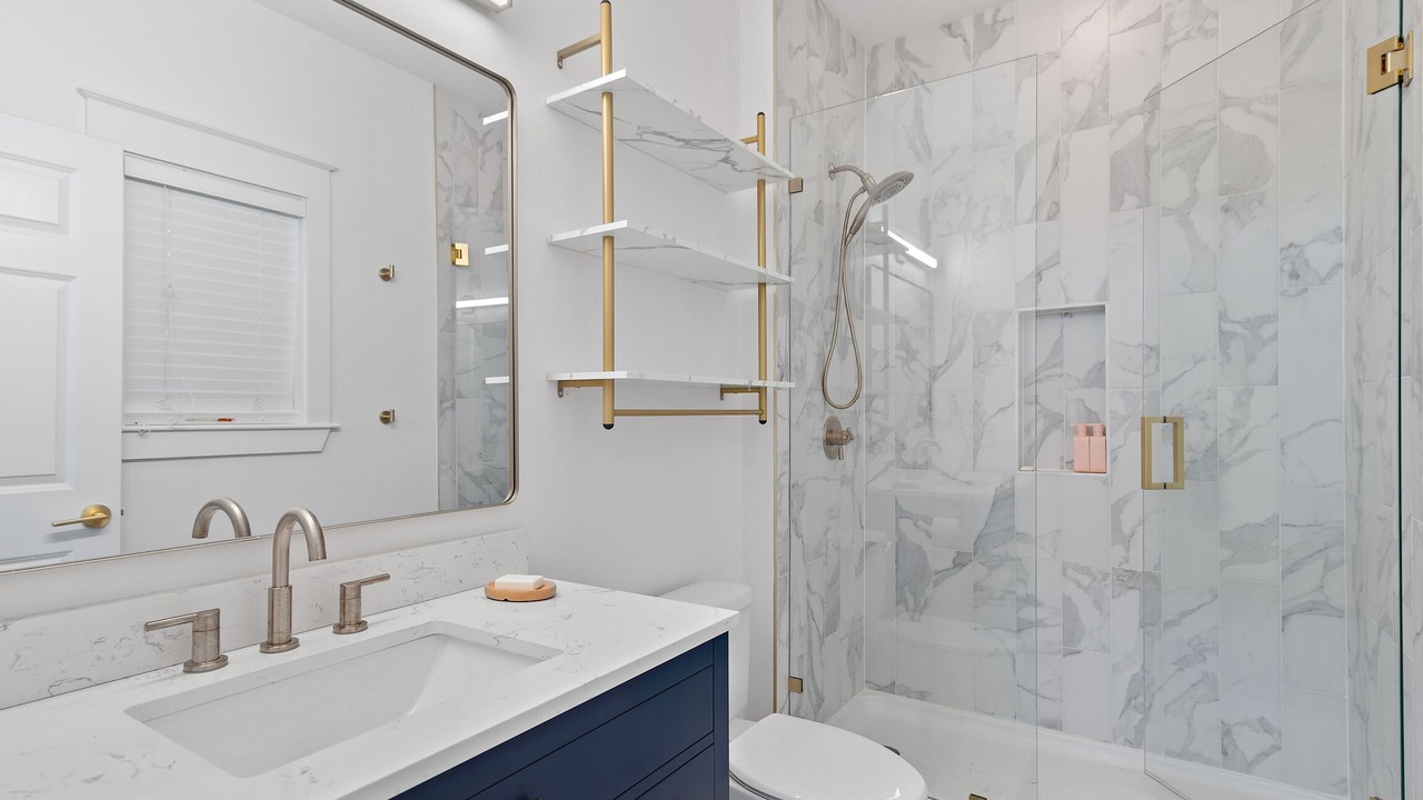 Photo of Bathroom in Village of Sugar Beach