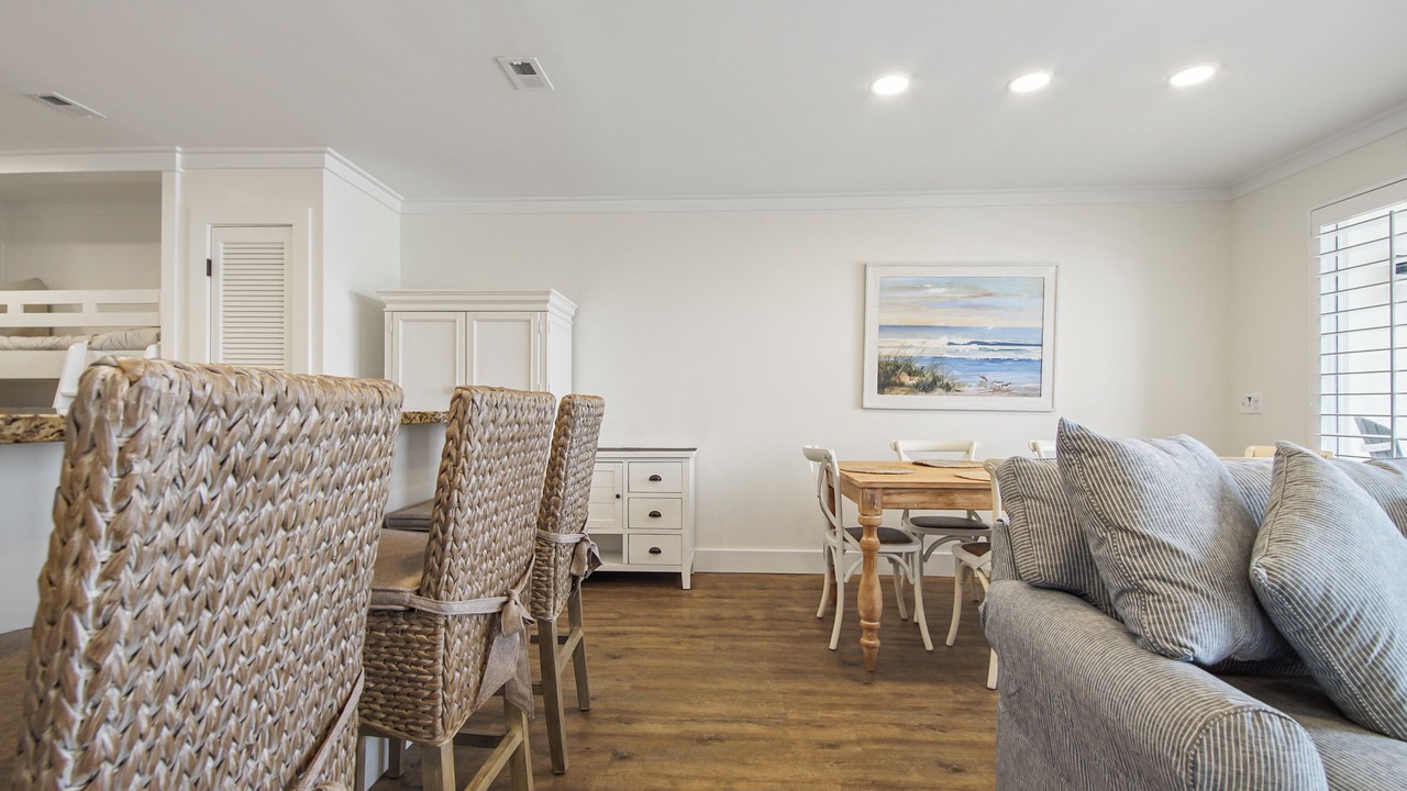 Photo of Livingroom in Fort Bay