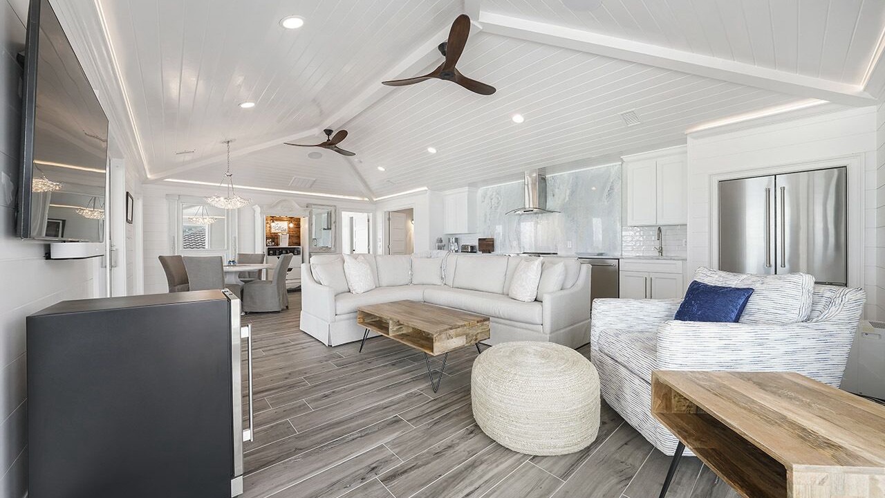 Photo of Livingroom in Crystal Beach