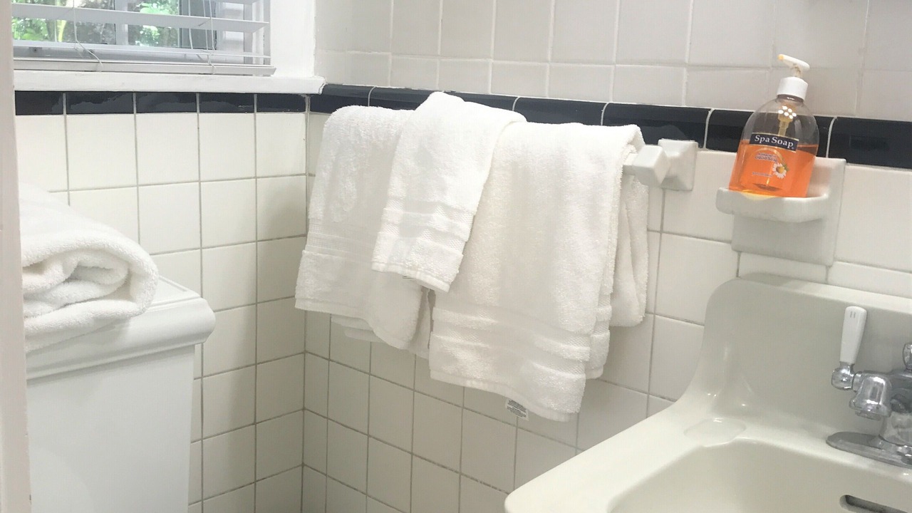 Photo of Bathroom in Old Town