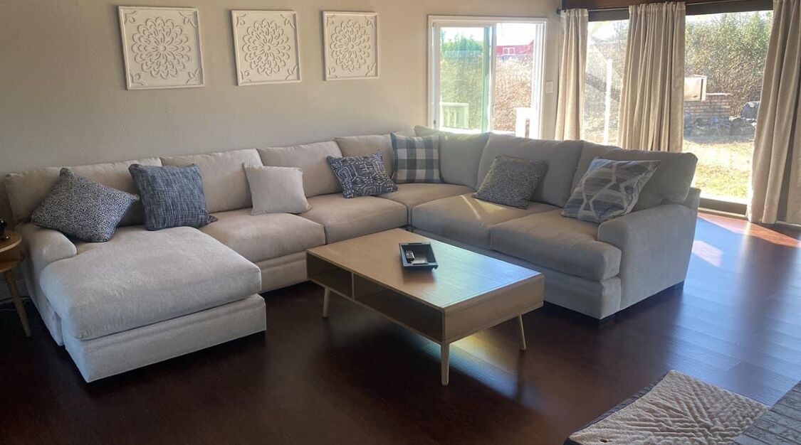 Photo of Livingroom in Lynn Haven