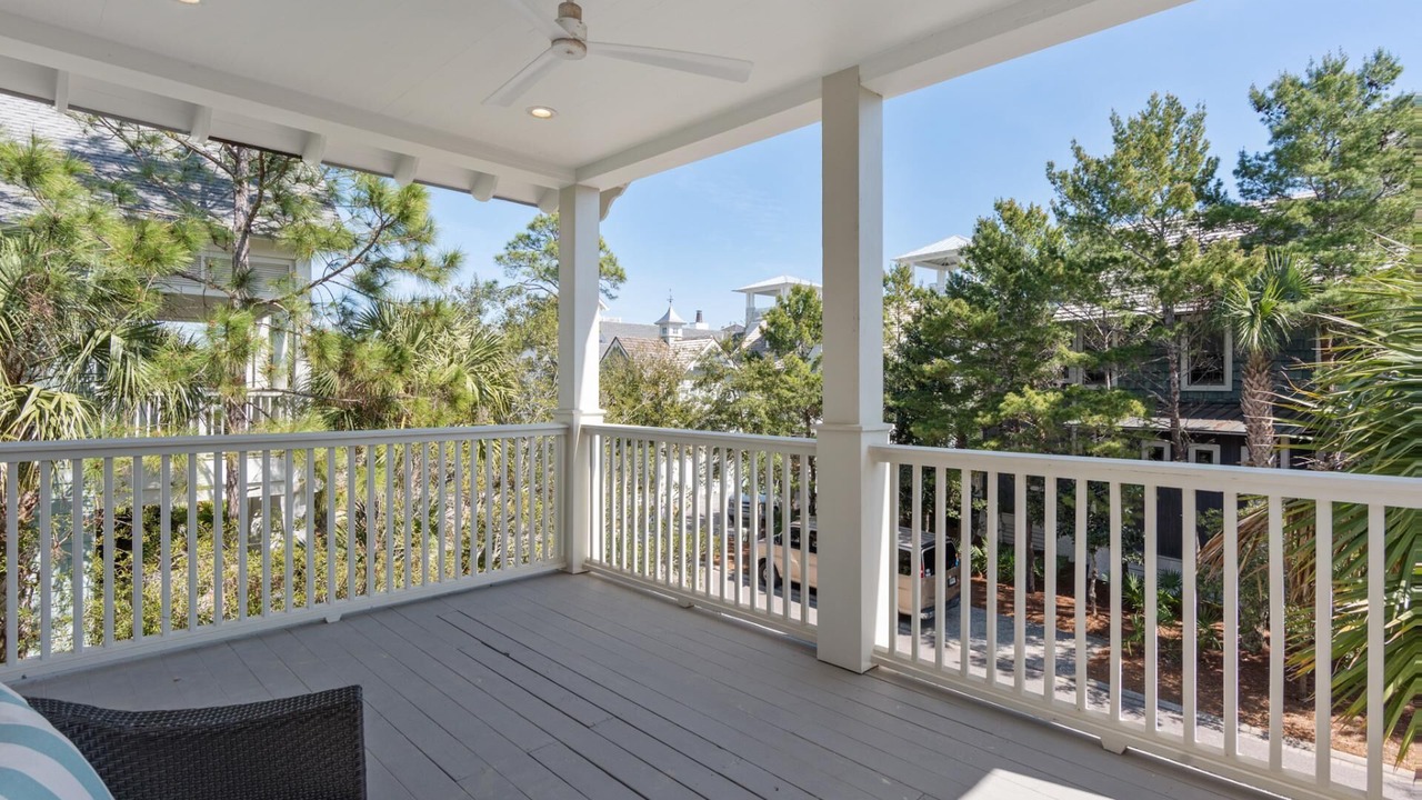 Photo of Patio Balcony in WaterSound Beach