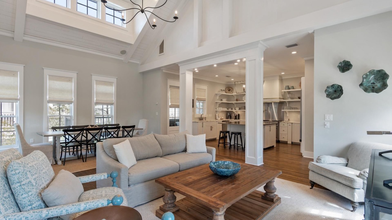 Photo of Livingroom in WaterSound Beach