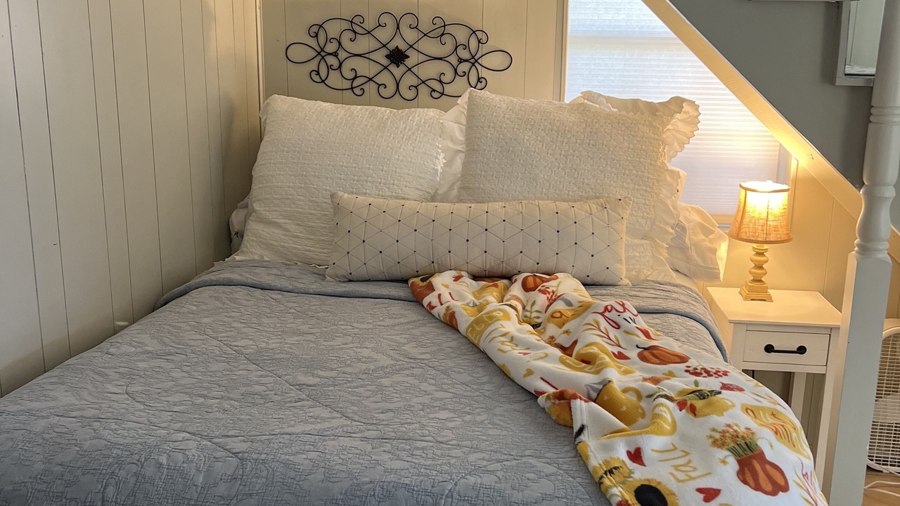 Photo of Bedroom in Hot Springs