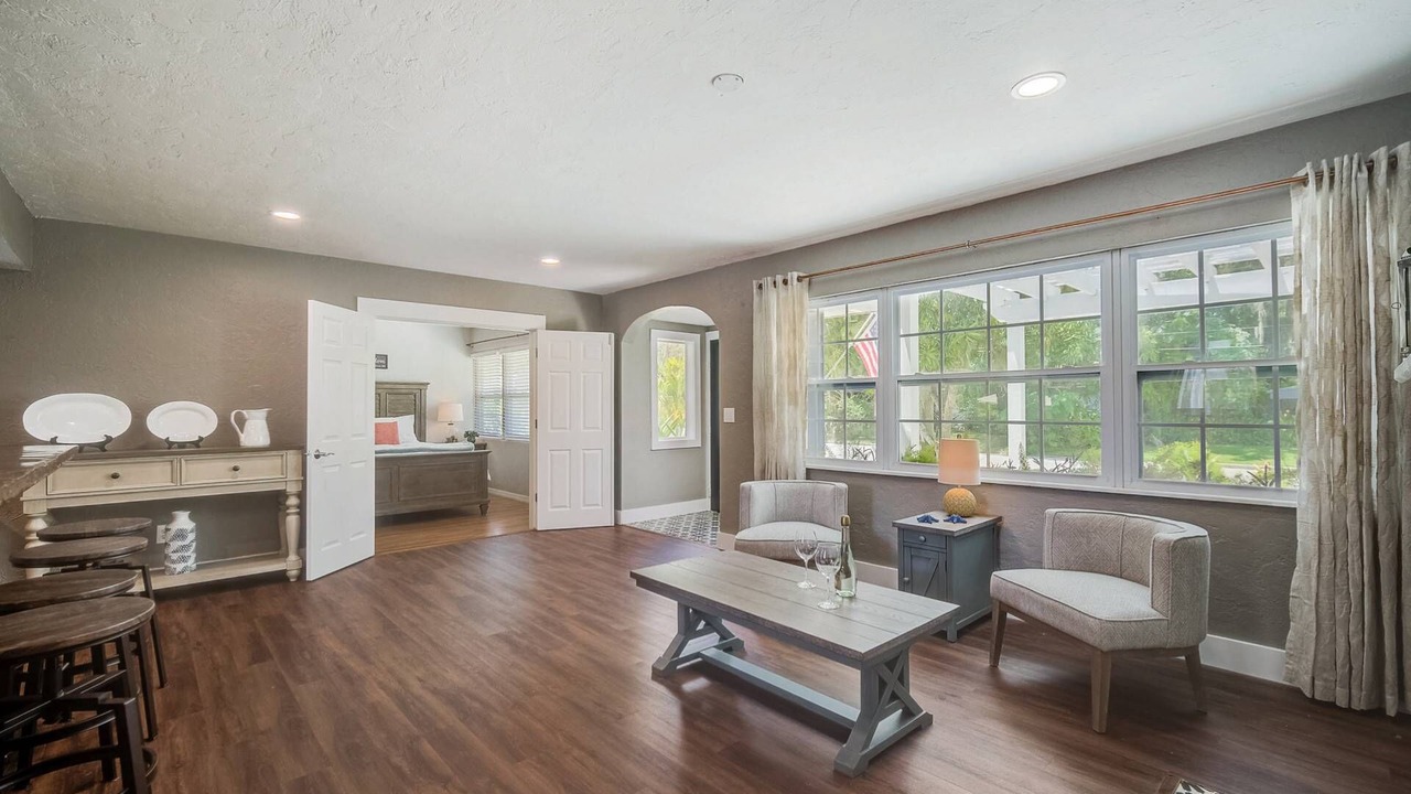 Photo of Bedroom in River District