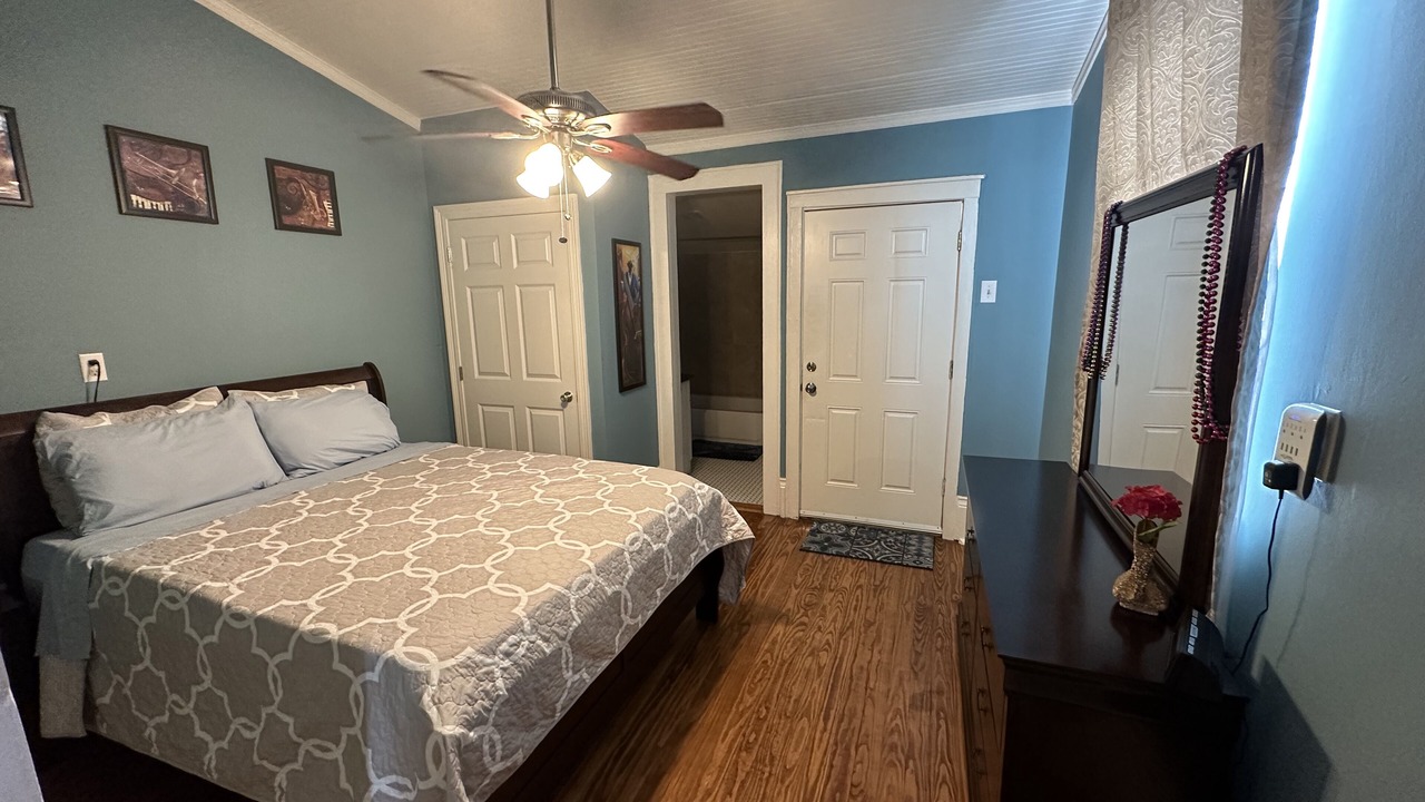 Photo of Bedroom in Saint Claude