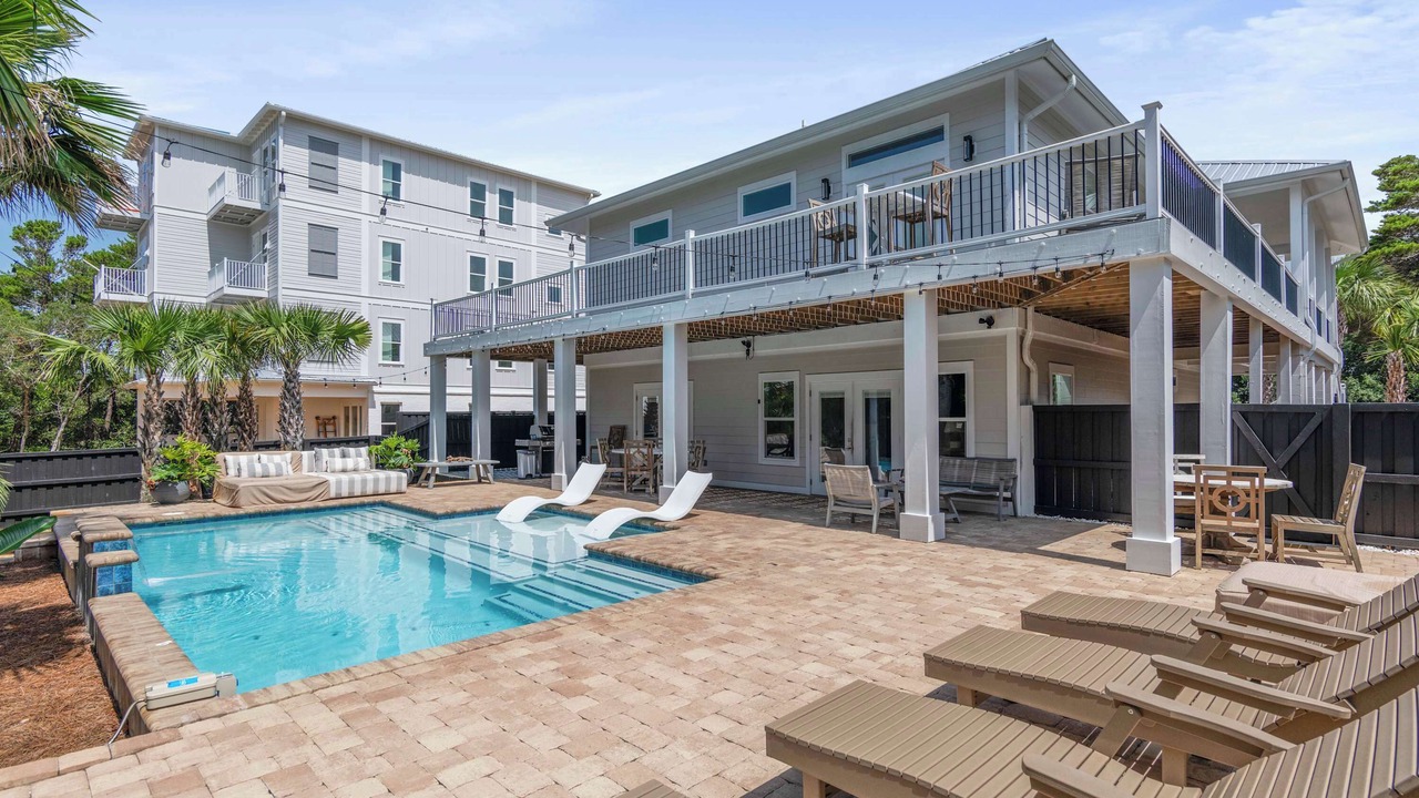 Photo of Outdoor in Gulfview Heights