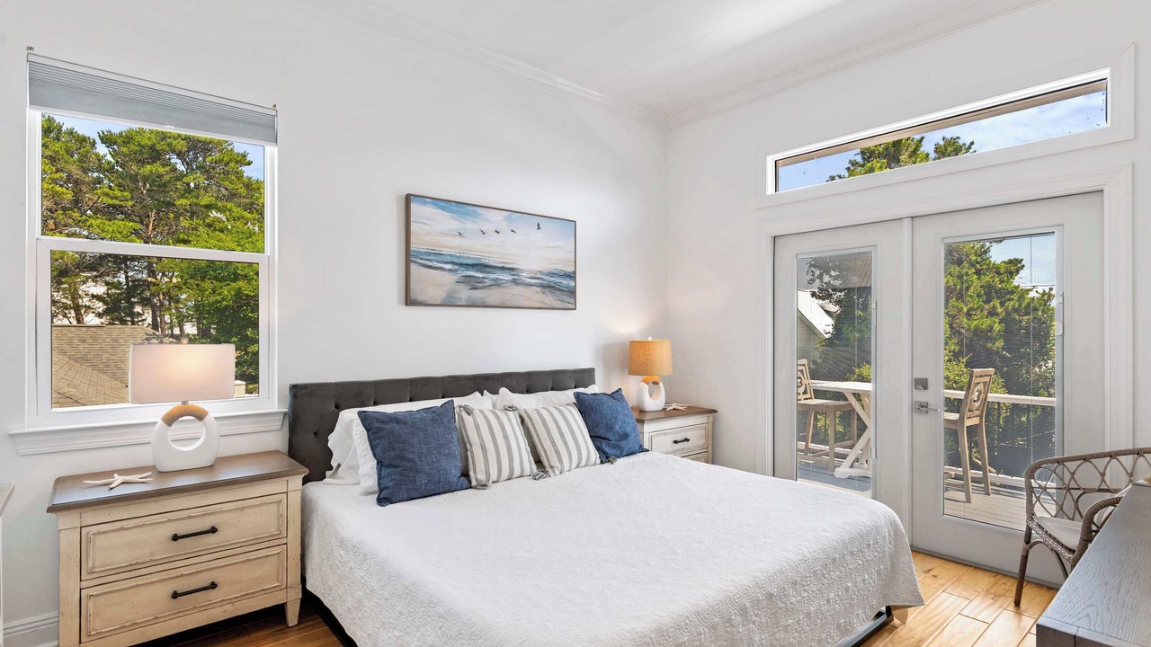 Photo of Bedroom in Gulfview Heights