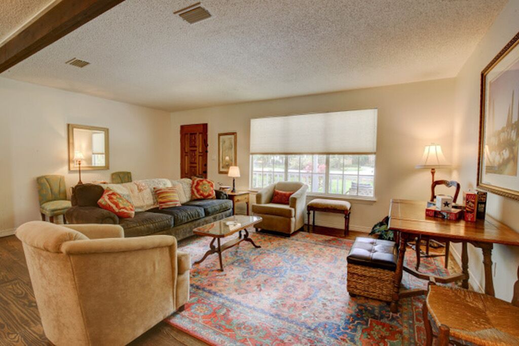 Photo of Bedroom in Point Clear
